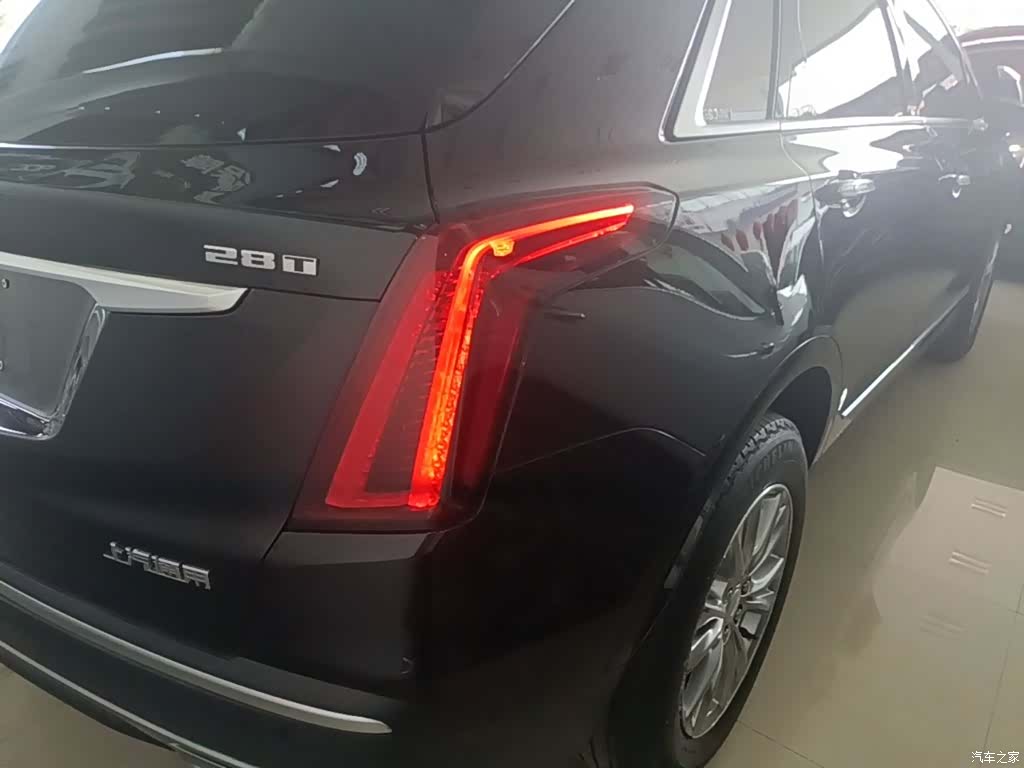 Cadillac XT5, 2020 8