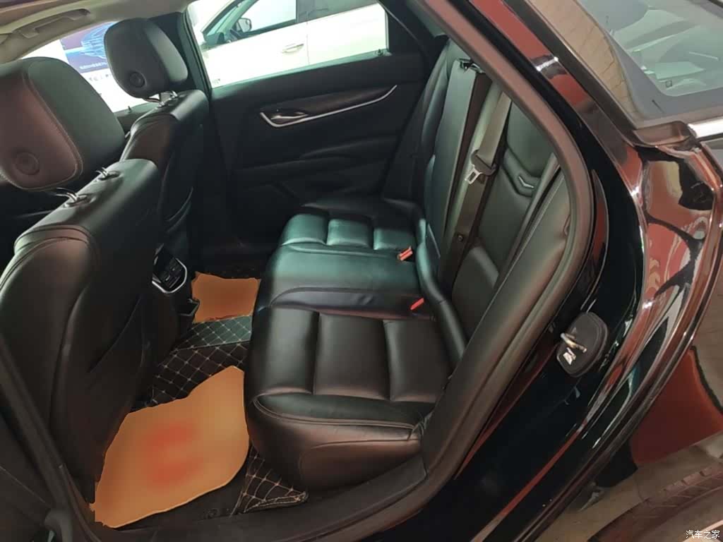 Cadillac XTS, 2019 17