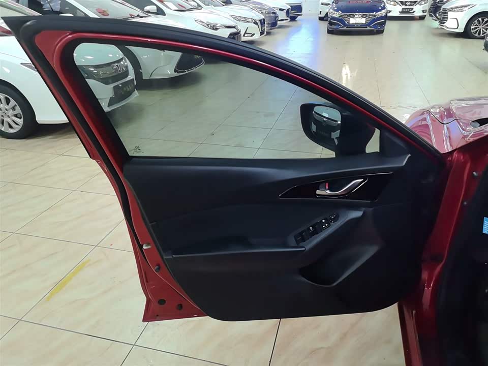 Mazda 3 Angkesaila Mazda 3 Angkesaila