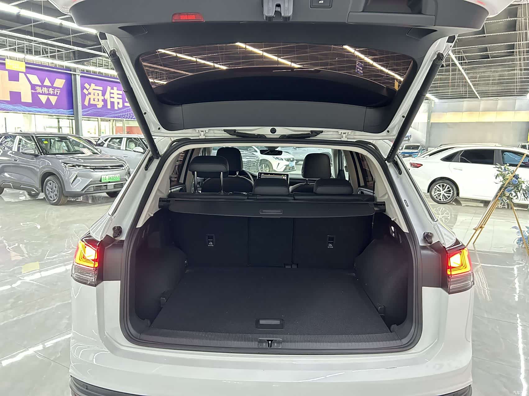 Volkswagen Tayron, 2023 16