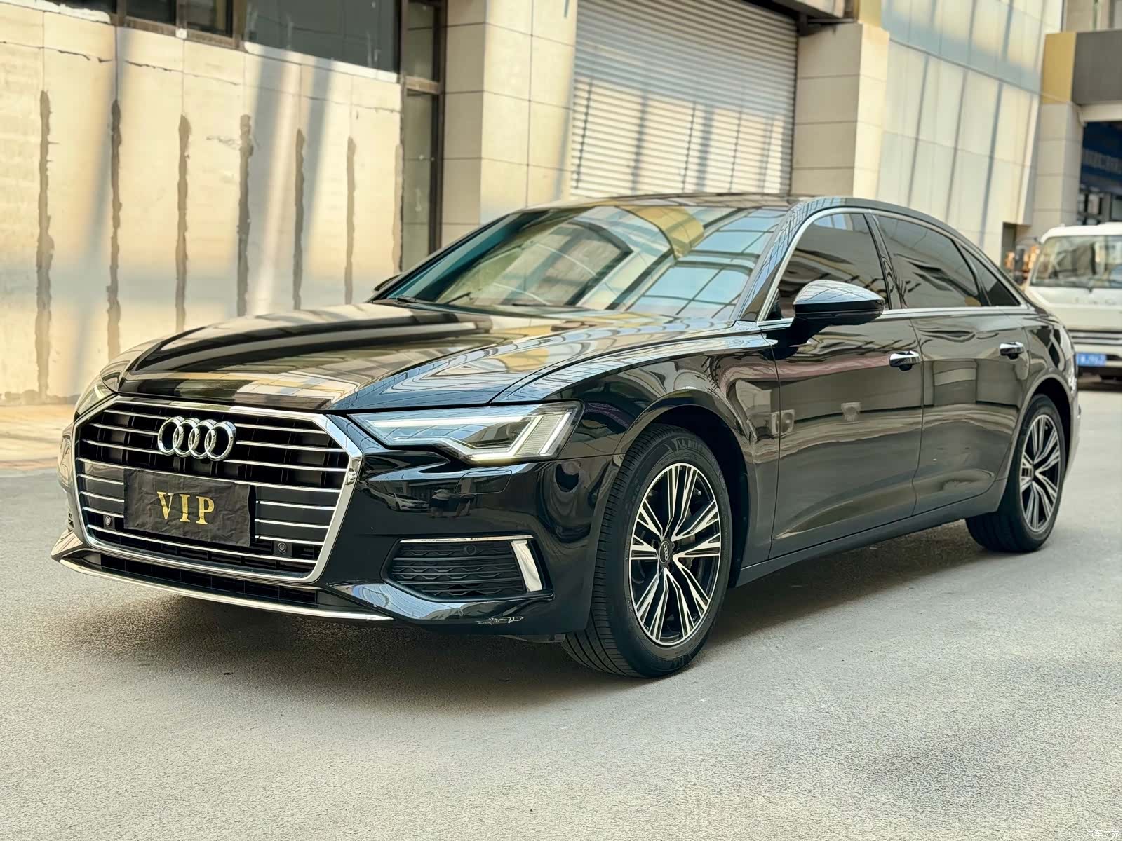 Audi A6L, 2021 1