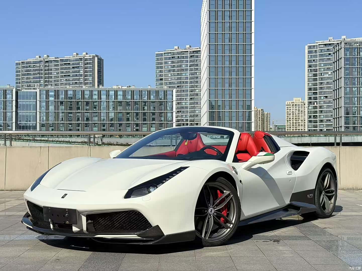 Ferrari 488