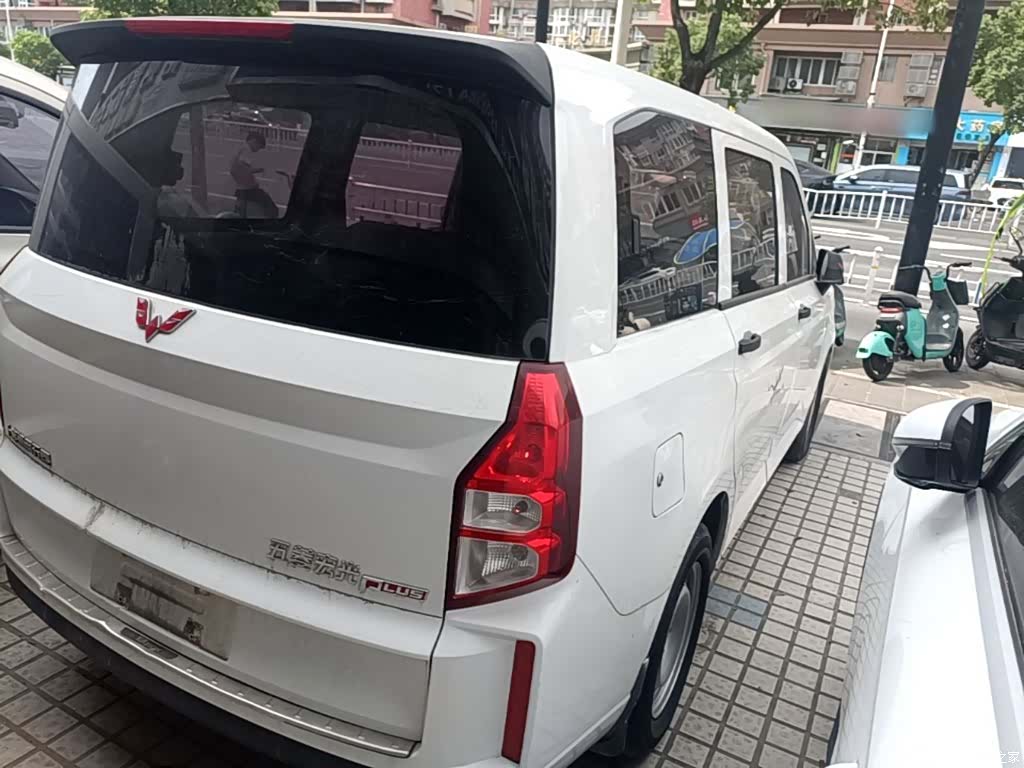 Wuling Hongguang, 2023 7