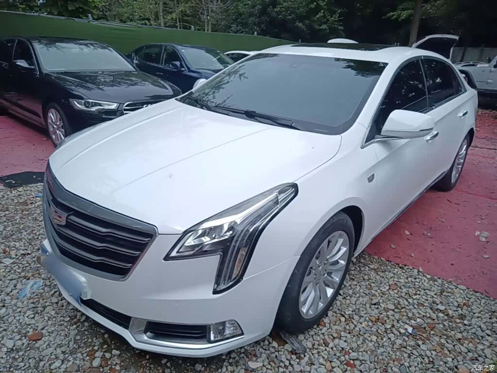 Cadillac XTS, 2018 2