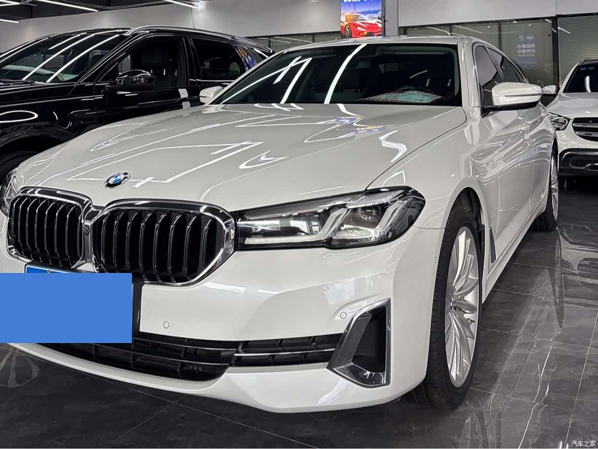 BMW 5 Series, 2022 1