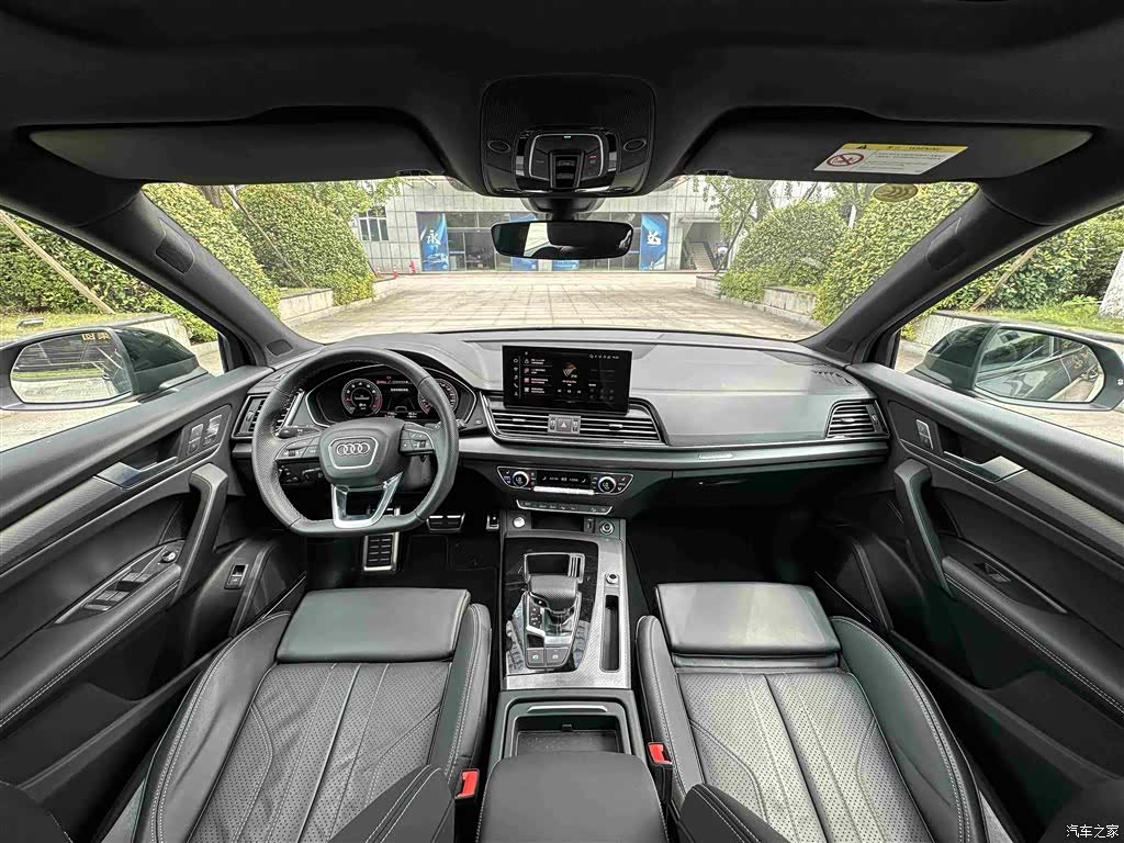 Audi Q5L, 2024 все фото