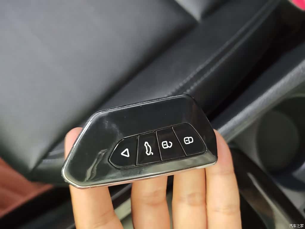 Kia K4, 2015 9