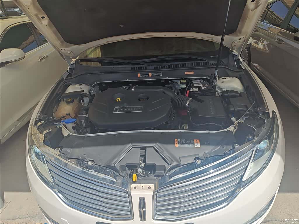 Lincoln MKZ, 2015 20