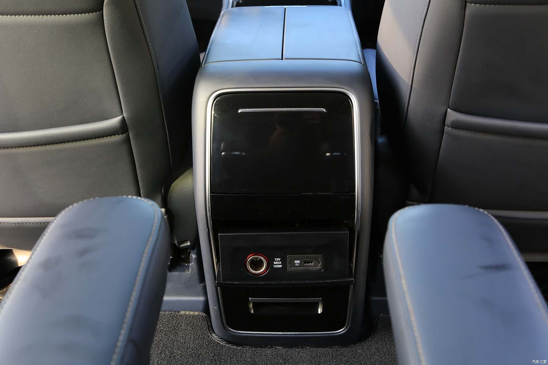 Trumpchi M8, 2022 16