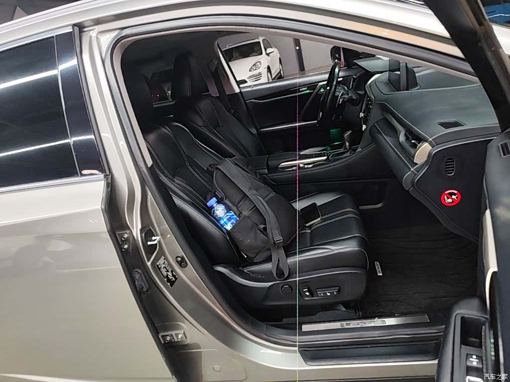 Lexus RX, 2021 25