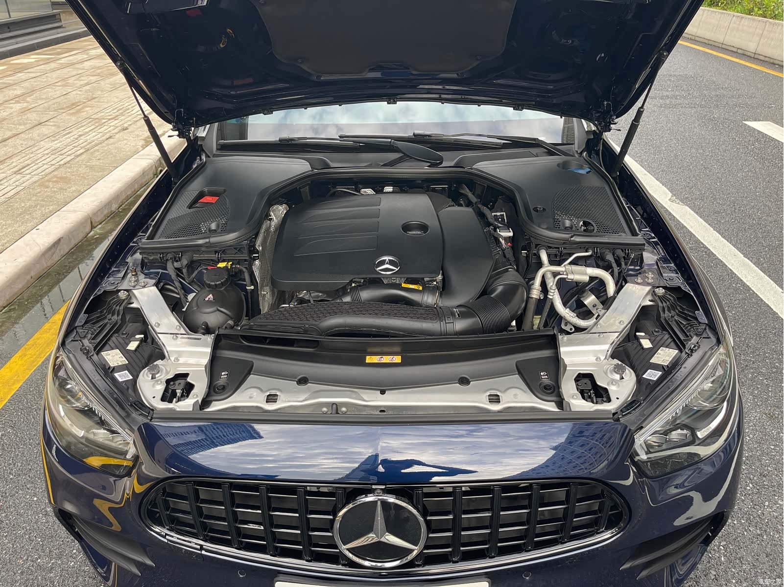 Mercedes-Benz E-Class, 2021 21