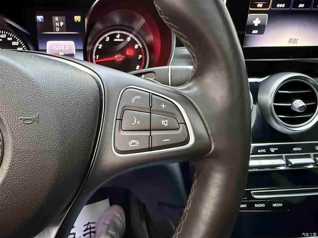 Mercedes-Benz GLC, 2018 12