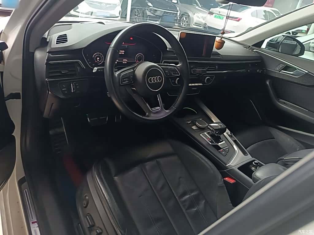 Audi A4L, 2018 10