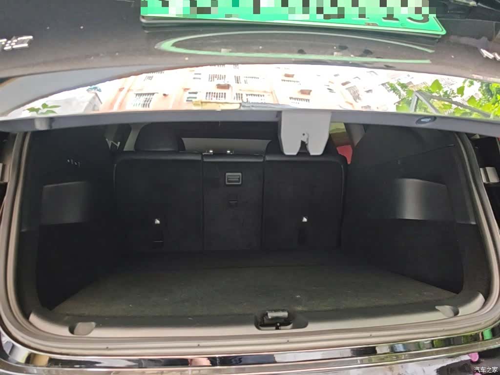 Tesla Model Y, 2021 19