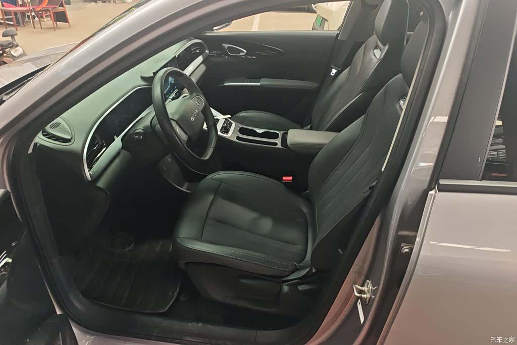 Geely Xingyuan, 2025 9
