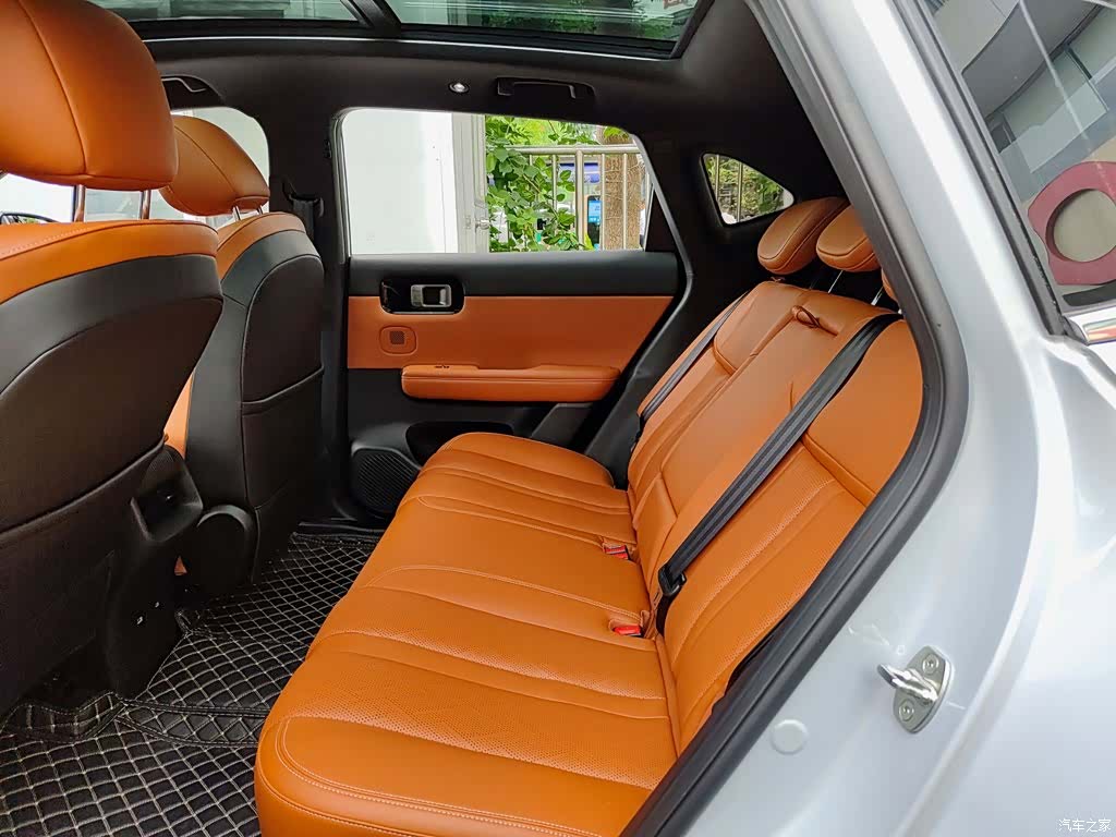 Wuling Starlight, 2025 8