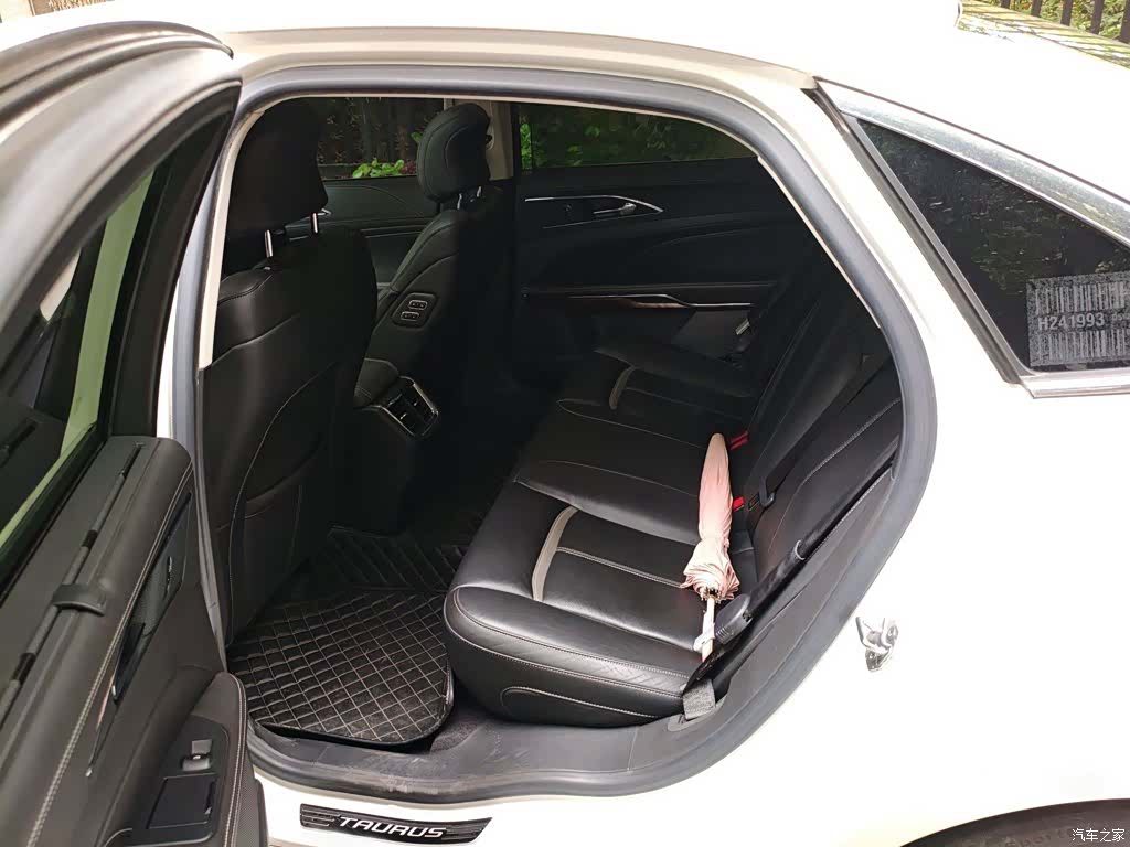 Ford Taurus, 2017 15