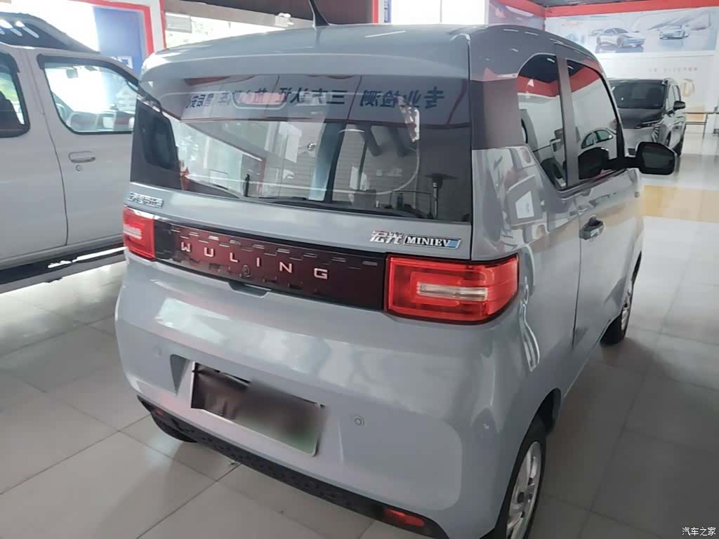 Wuling MINIEV, 2021 7