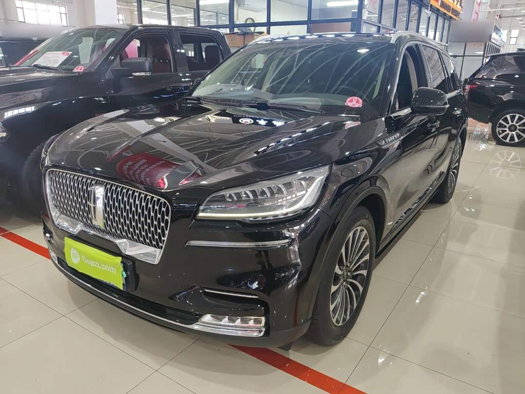 Lincoln Aviator