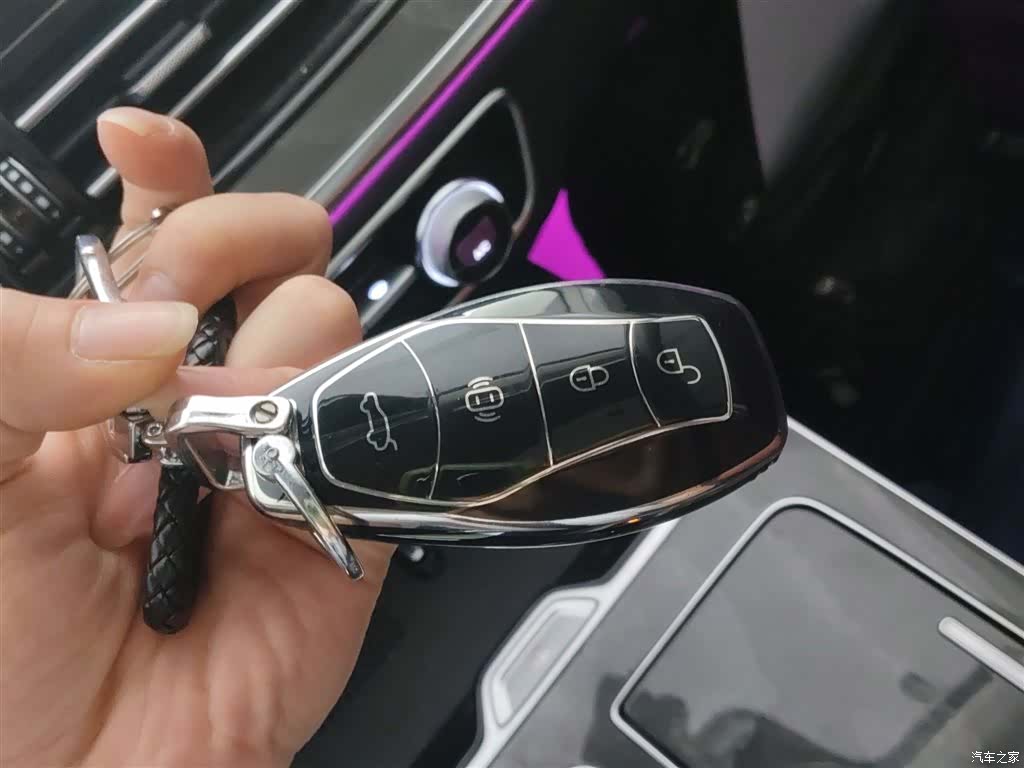 Hongqi HS5, 2023 17