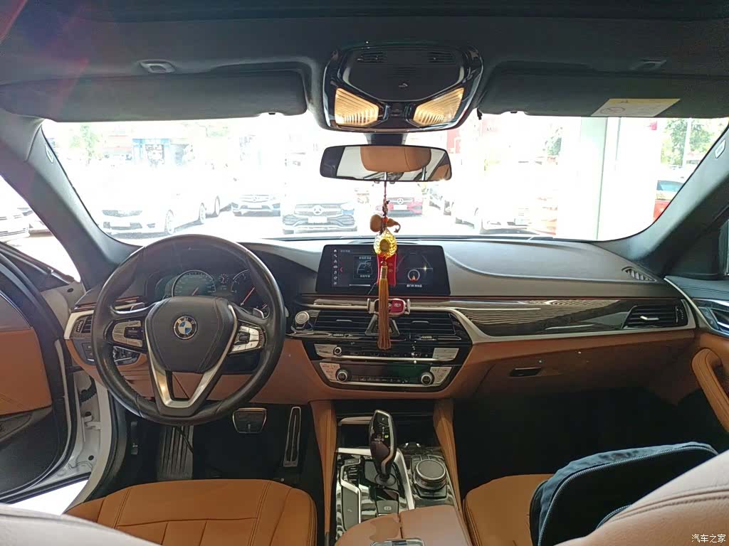 BMW 5 Series, 2018 6