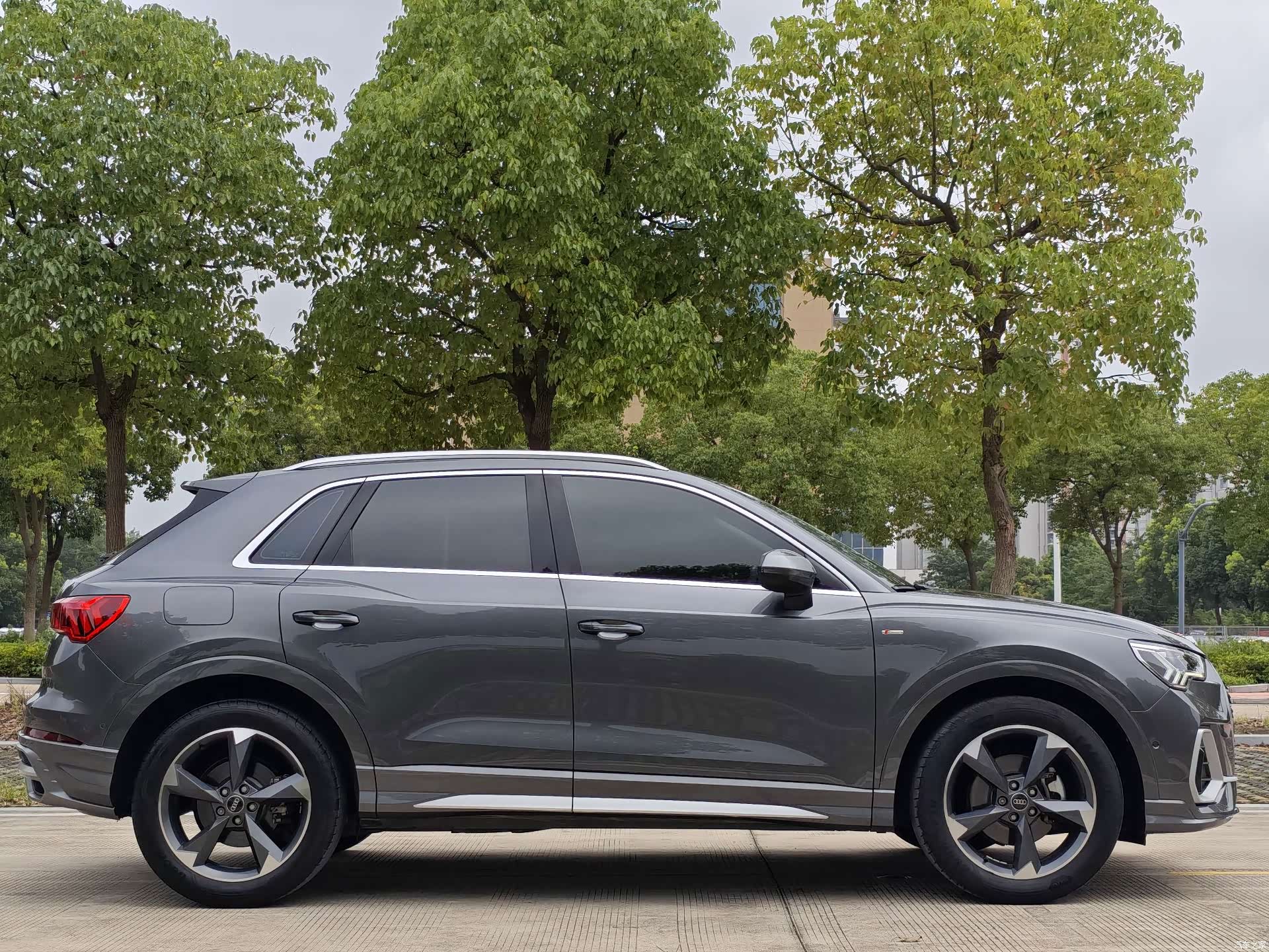 Audi Q3, 2022 3