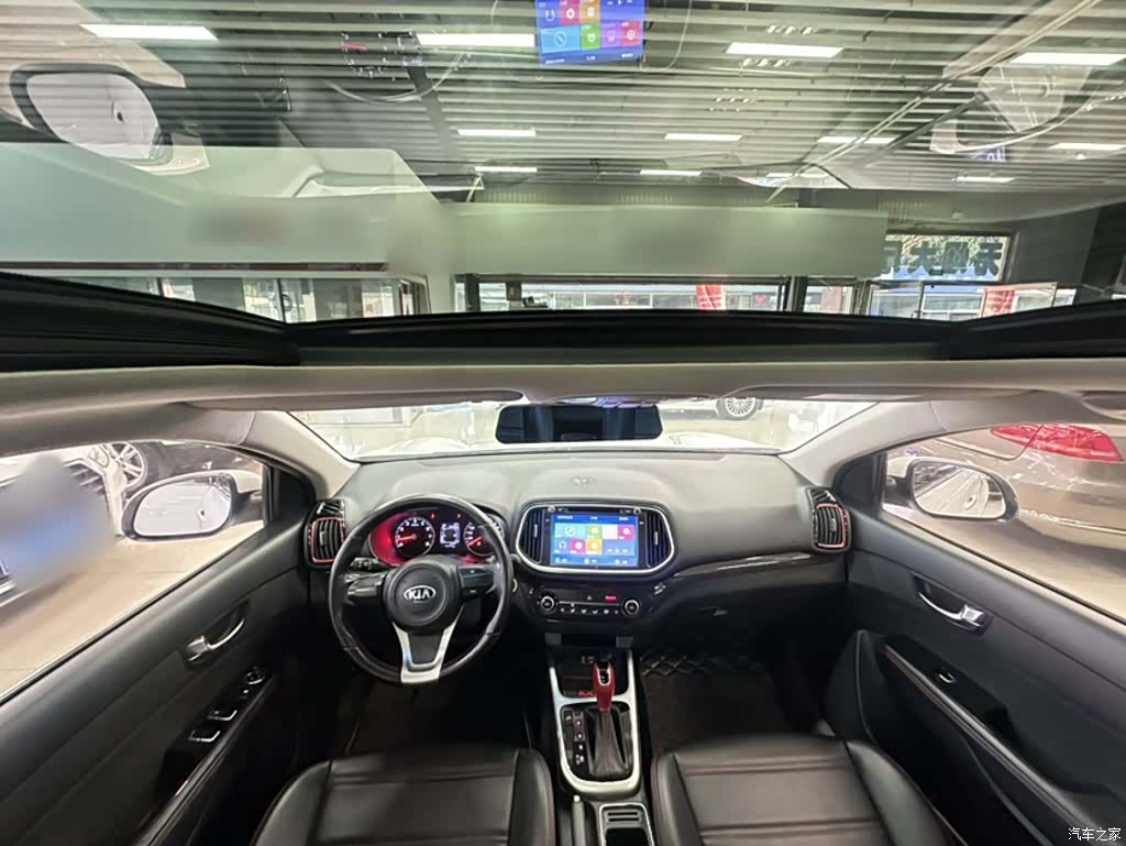 Kia KX3, 2016 8