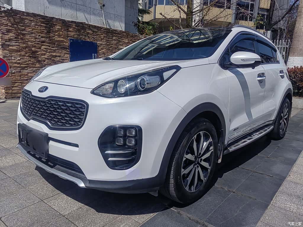 Kia KX5, 2016 1