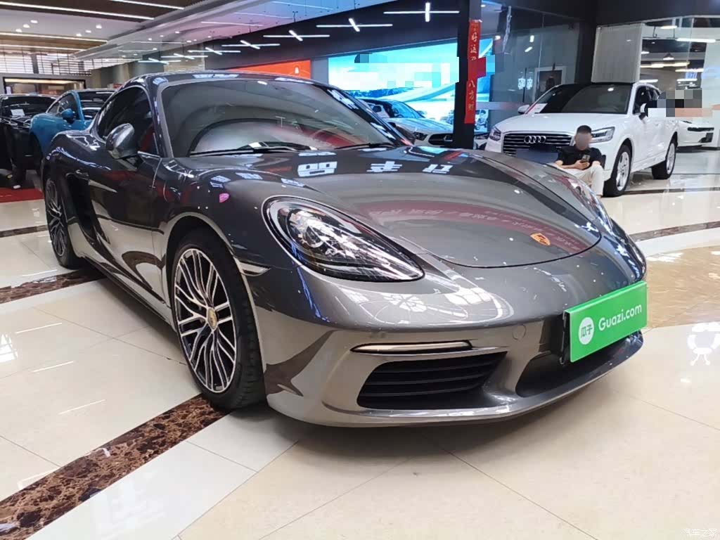 Porsche Cayman, 2021 4