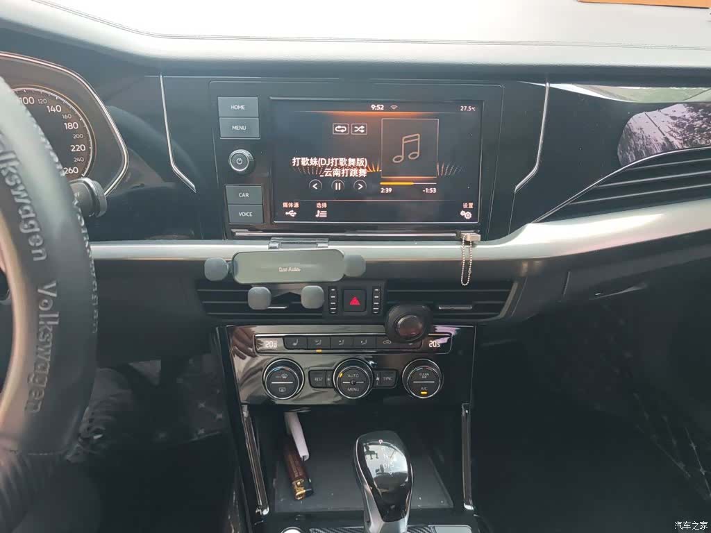 Volkswagen Passat, 2019 10
