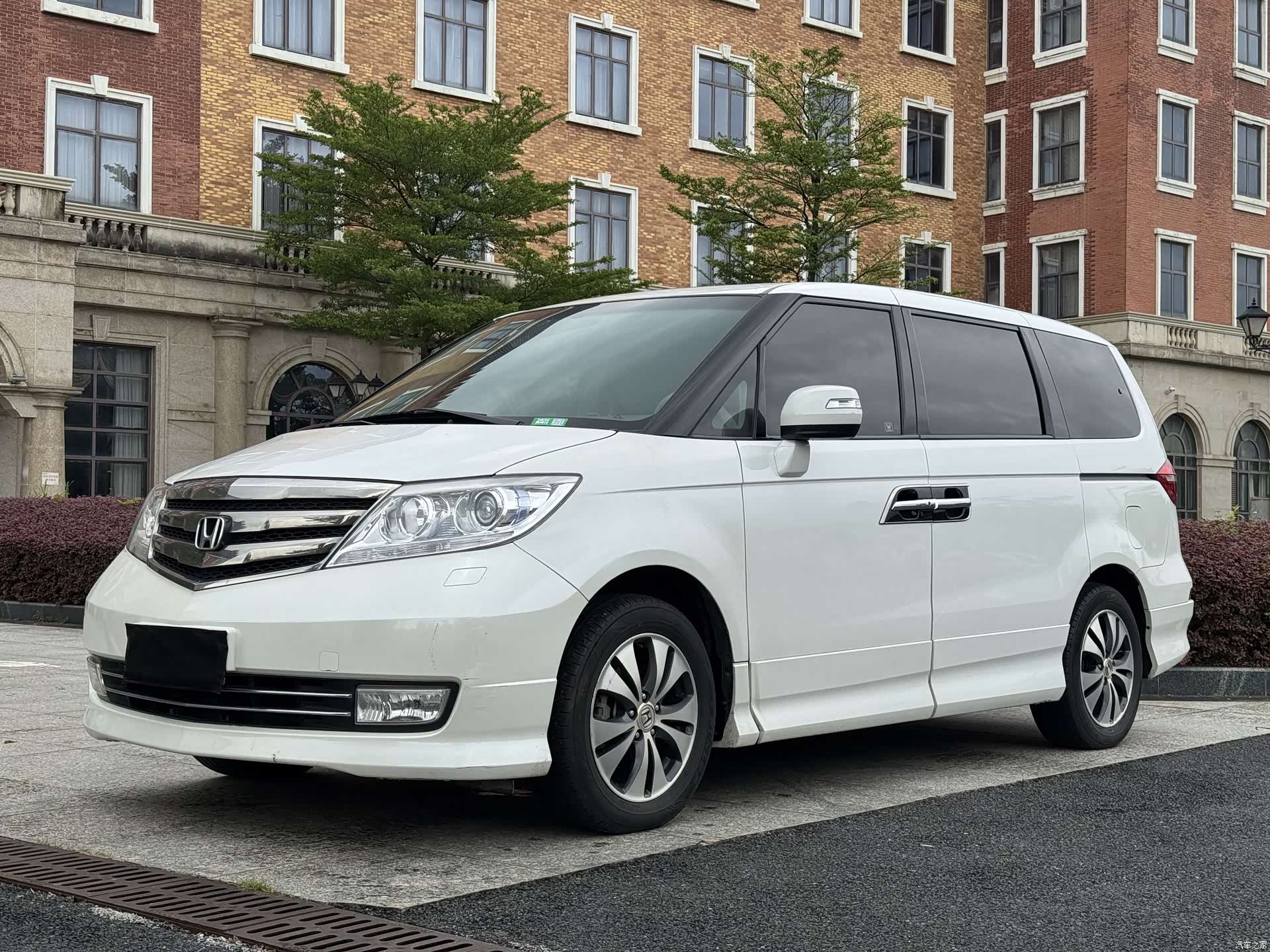 Honda Elysion, 2016 2