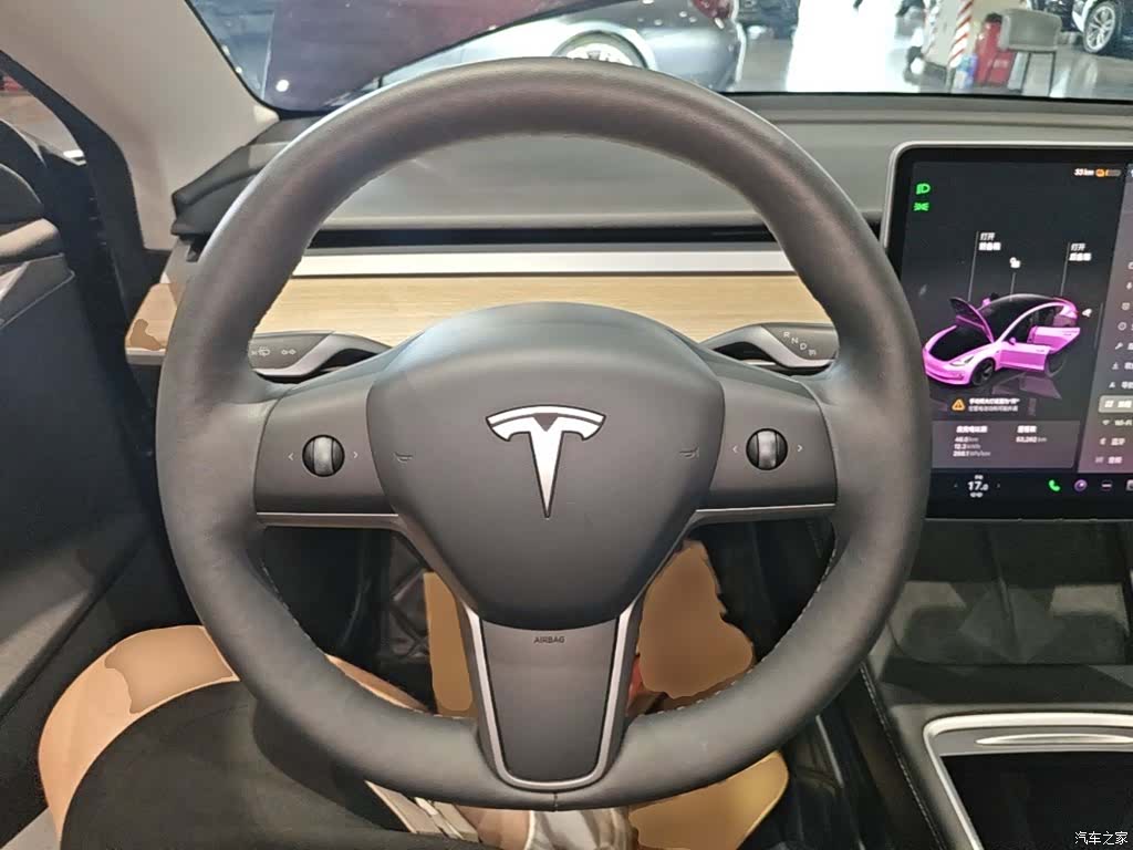 Tesla Model 3, 2023 11