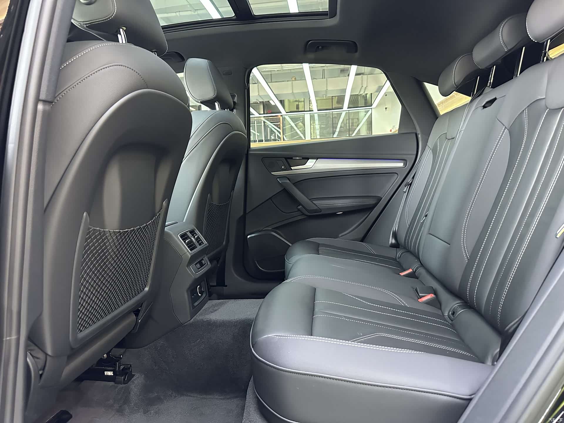 Audi Q5L, 2022 12