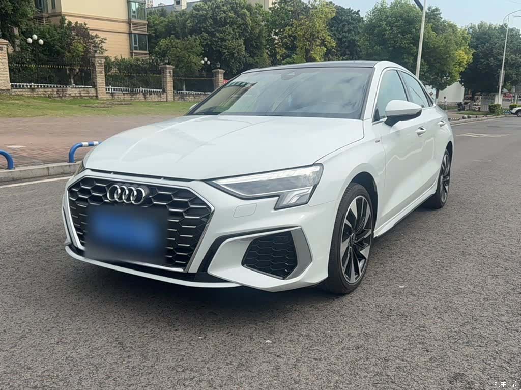 Audi A3, 2024 1