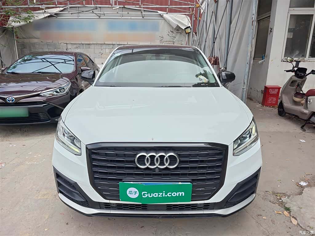Audi Q2L, 2021 3