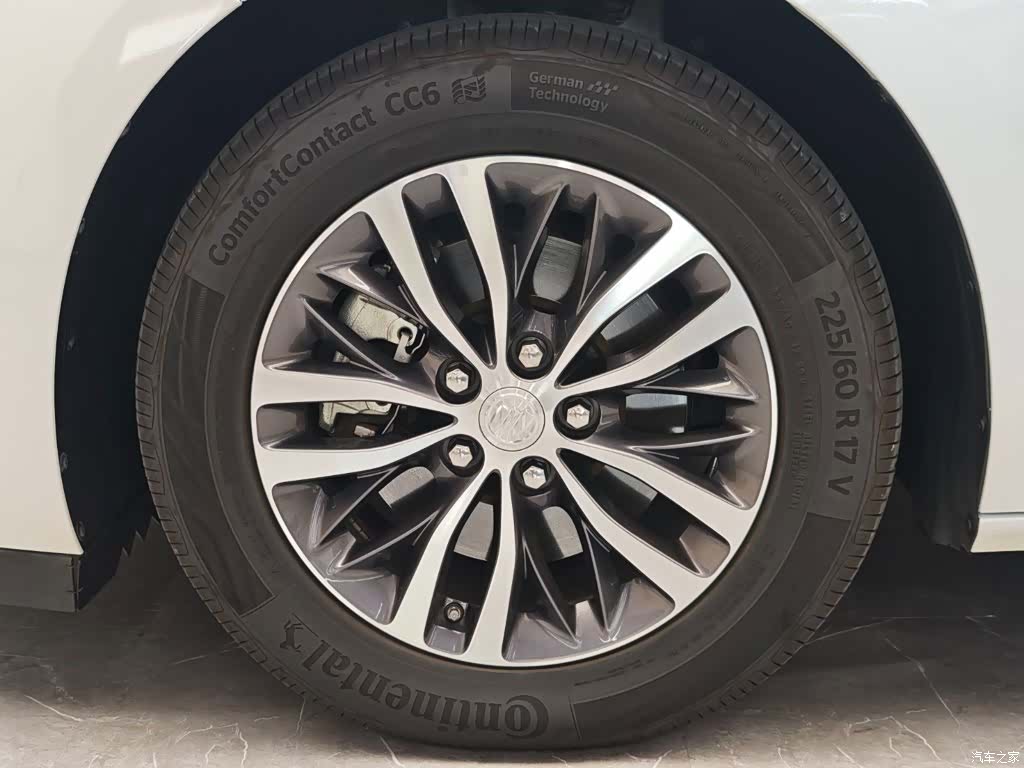 Buick GL8, 2024 4