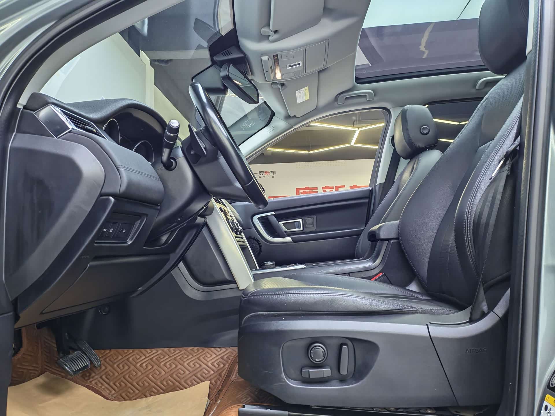 Land Rover Discovery, 2018 6