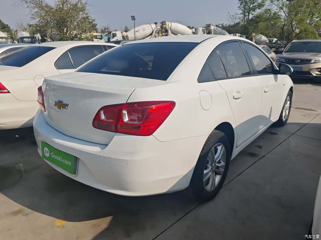 Chevrolet SE, 2015 7
