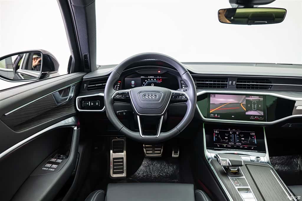 Audi A6L, 2026 12