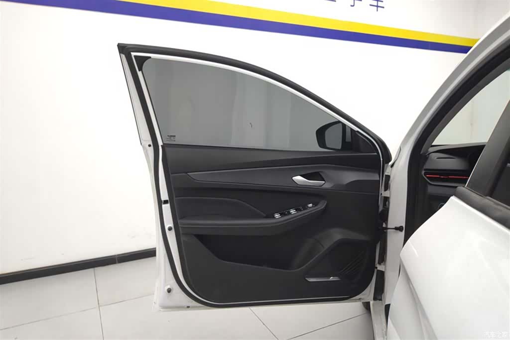 Geely Binray, 2024 7