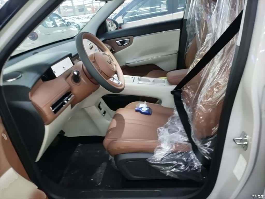 Wuling S, 2026 15