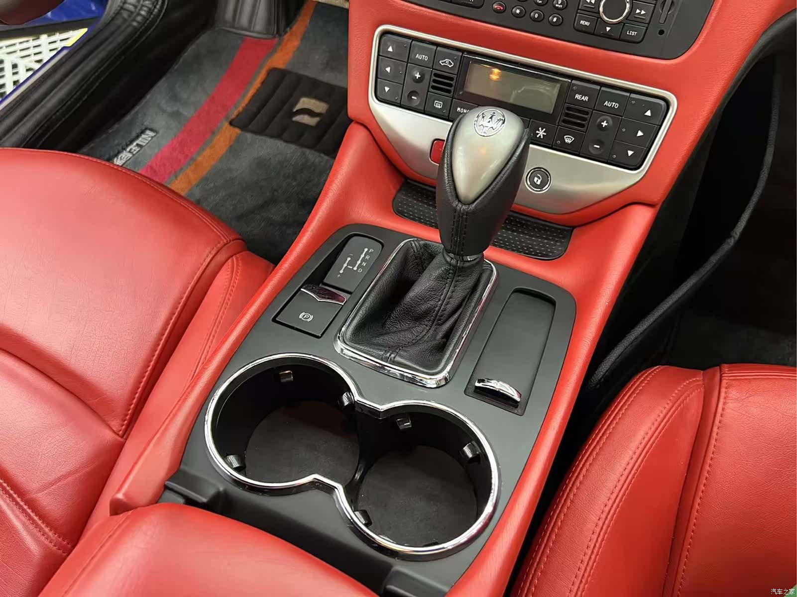 Maserati GranTurismo, 2015 17