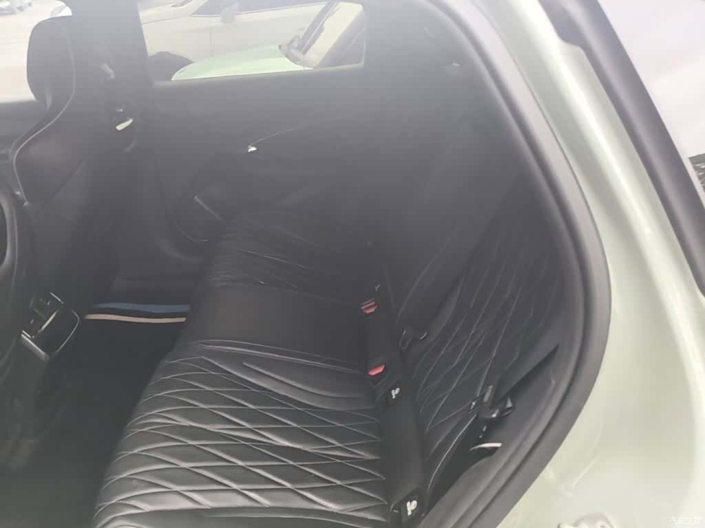BYD Seal, 2023 17