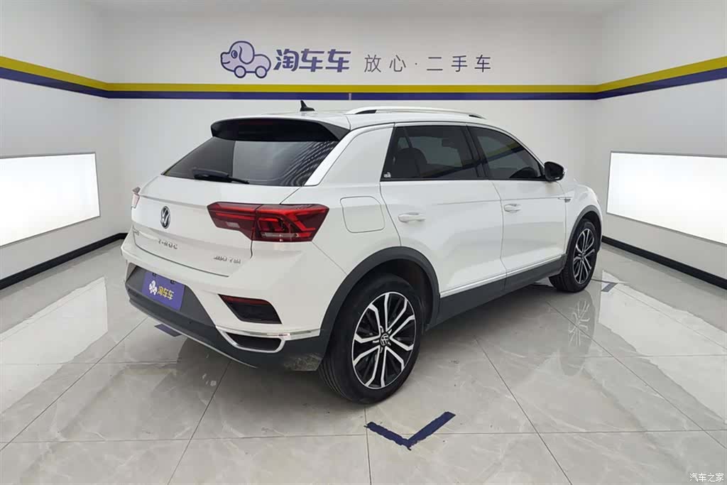 Volkswagen T-ROC, 2022 3