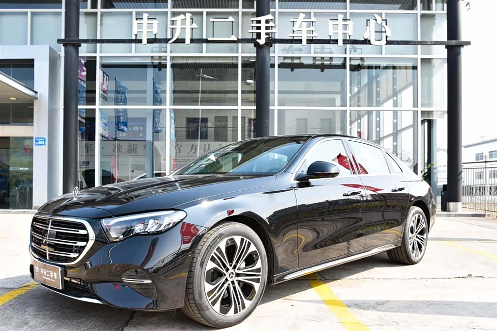 Mercedes-Benz E-Class, 2026 2