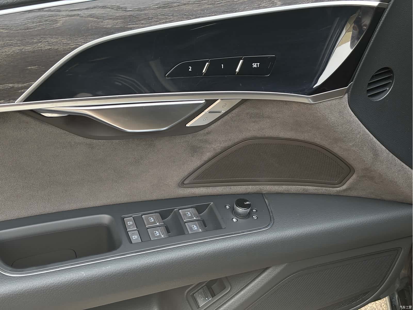 Audi A8L, 2020 14