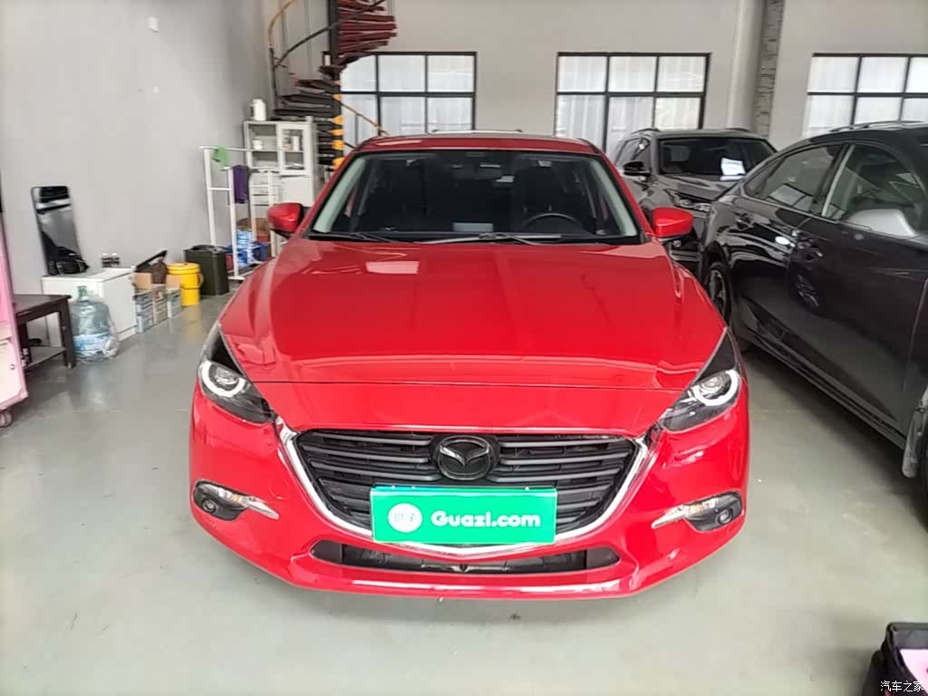 Mazda Mazda3, 2019 3