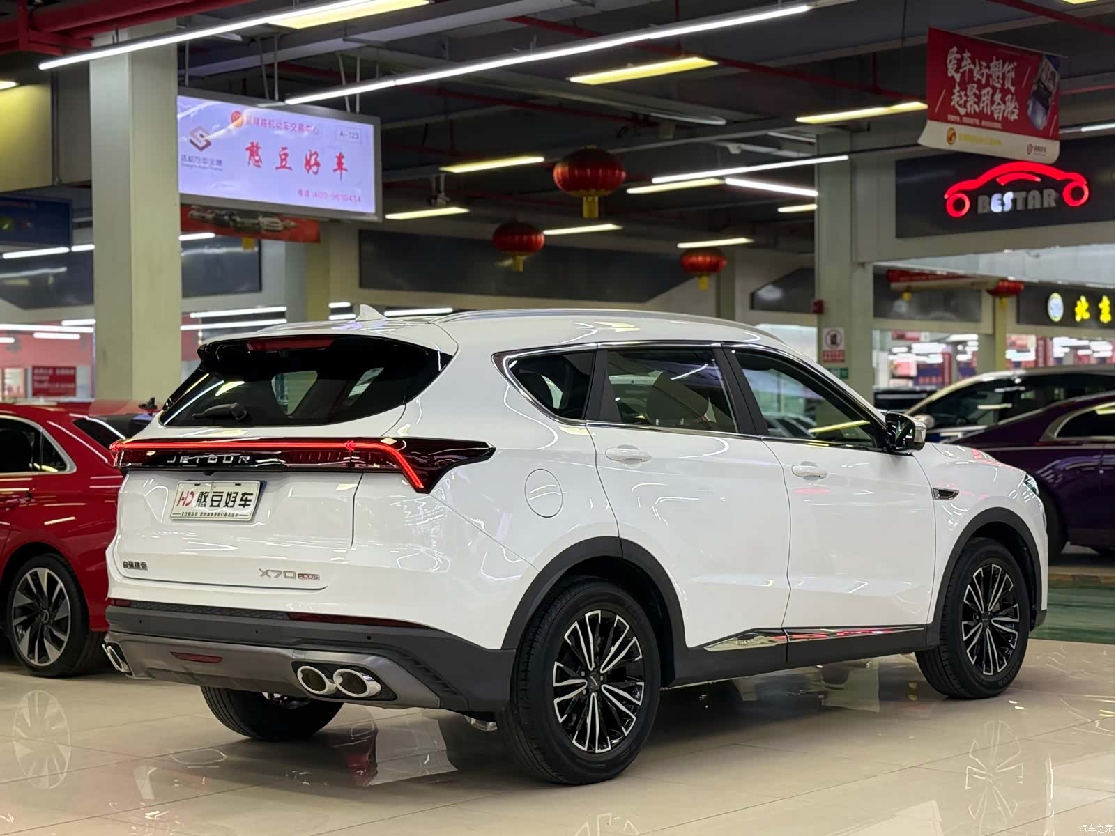 Jetour X70, 2022 2