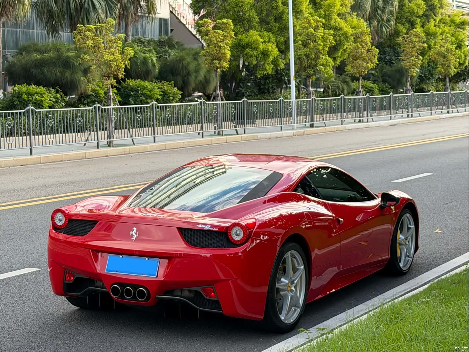 Ferrari 458, 2014 4