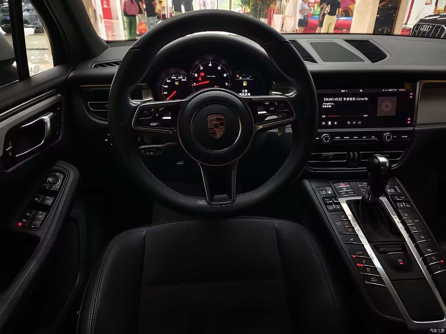 Porsche Macan, 2019 11